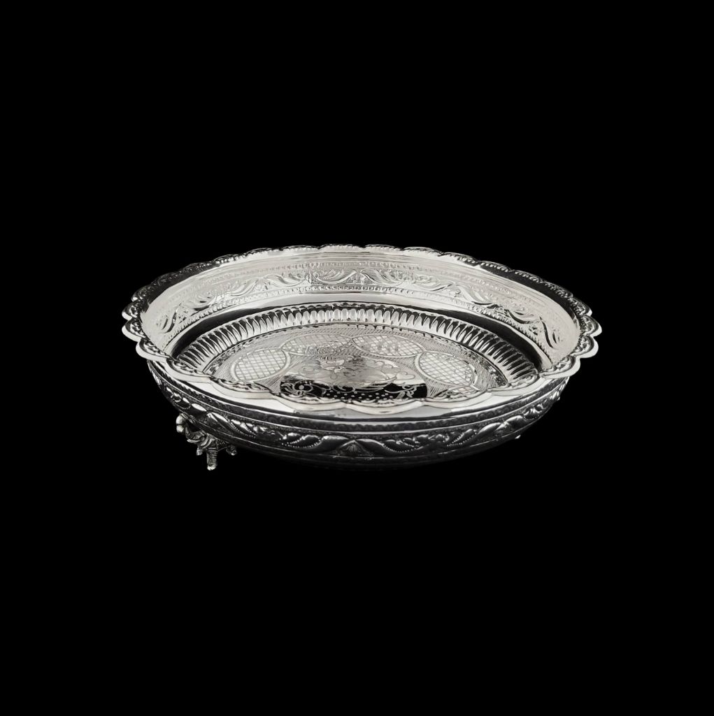 https://www.jewelnidhi.com/img/1609741021FANCY NAGAS PLATE.jpg